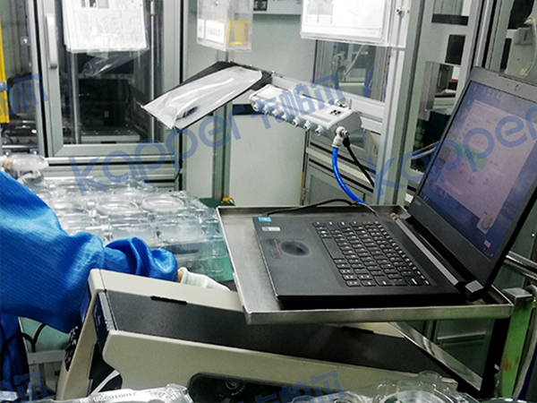 LED light strip test packaging to remove static electricity