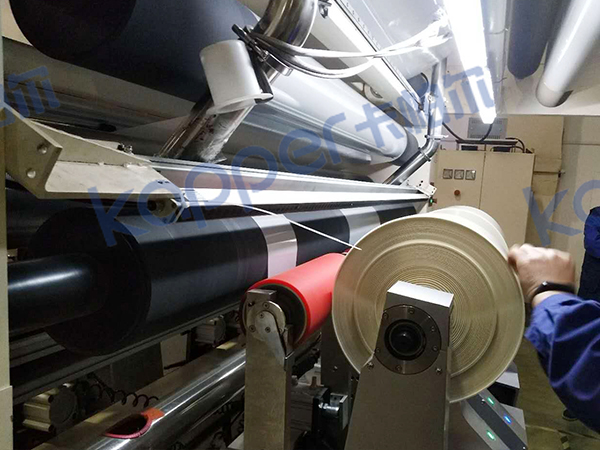 Sliding machine removes static electricity